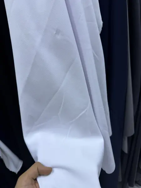 باربي ابيض ساده