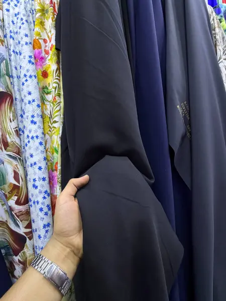 باربي اسود
