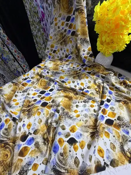 كشمير فوجيت فرنسي